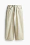 CHINOS